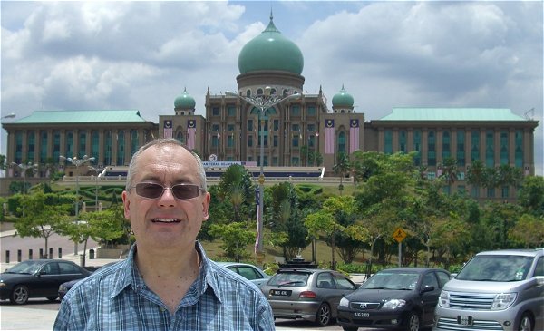 Perdana Putra